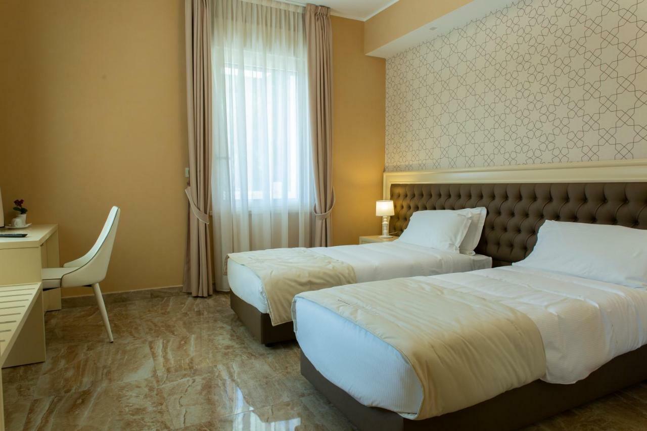 Aurum Suites Pescara Dış mekan fotoğraf